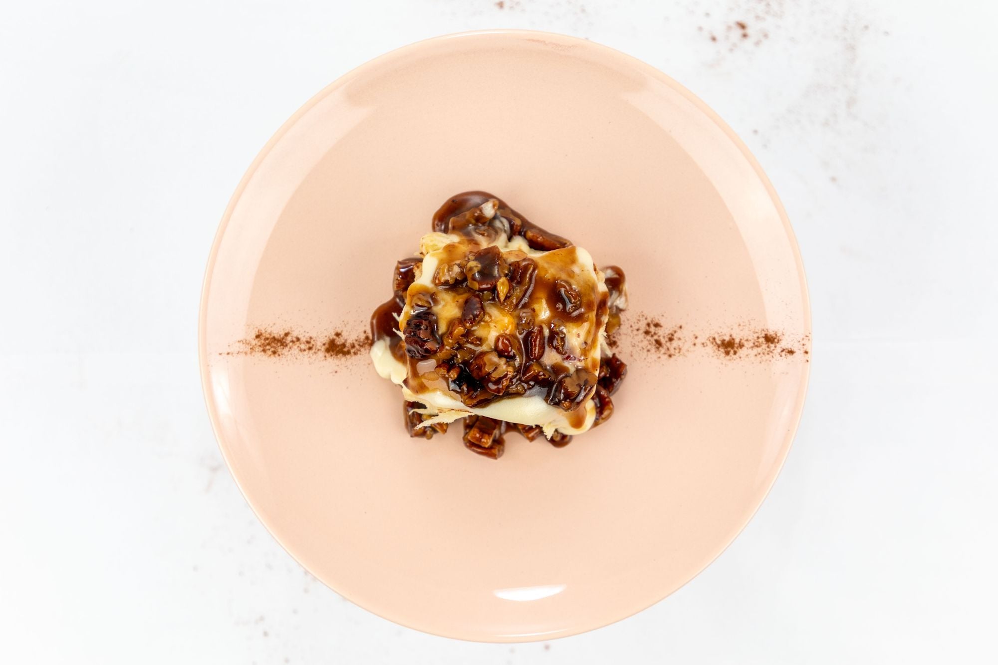 Sticky Pecan Cinnamon Roll