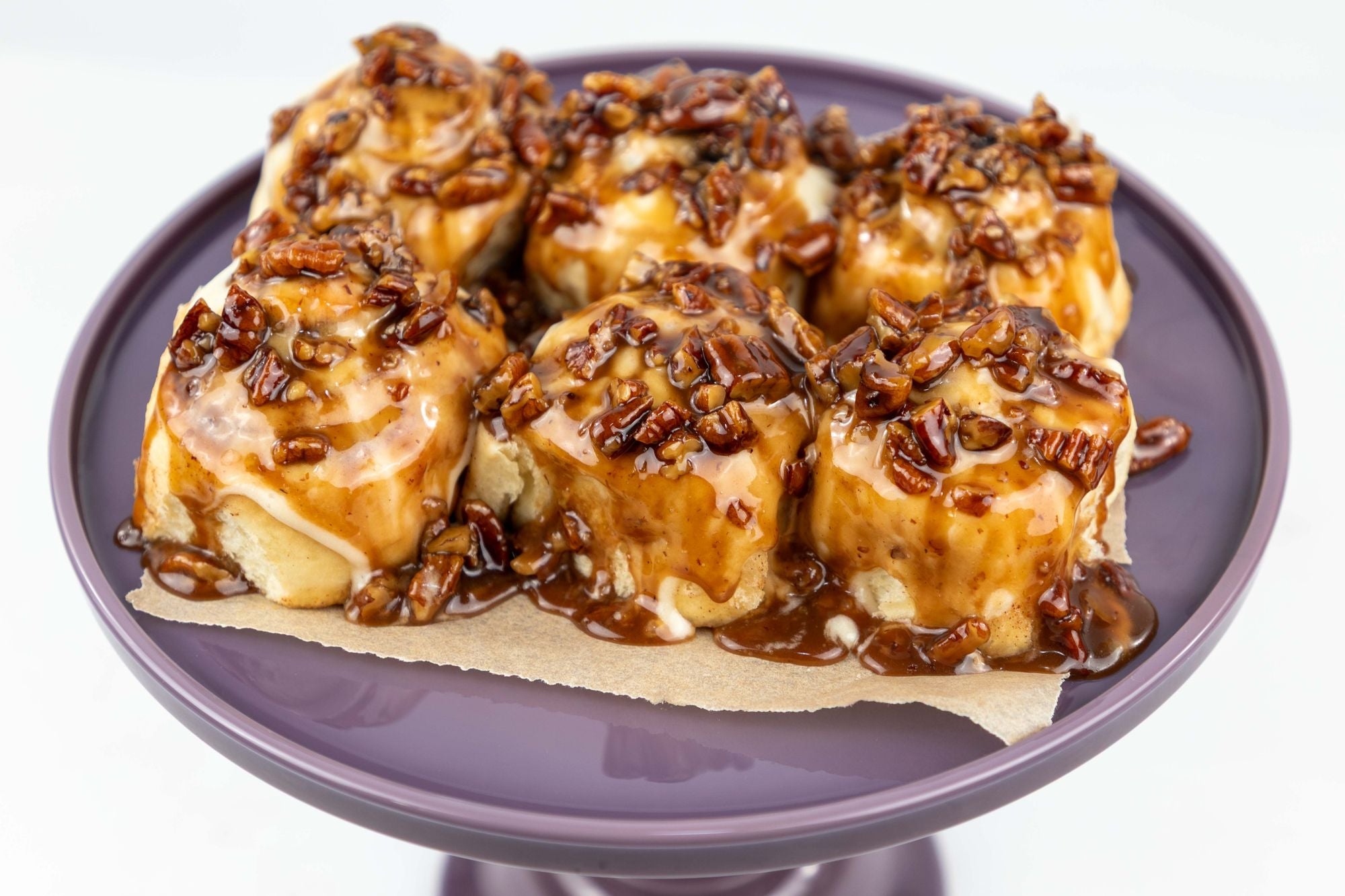 Sticky Pecan Cinnamon Roll